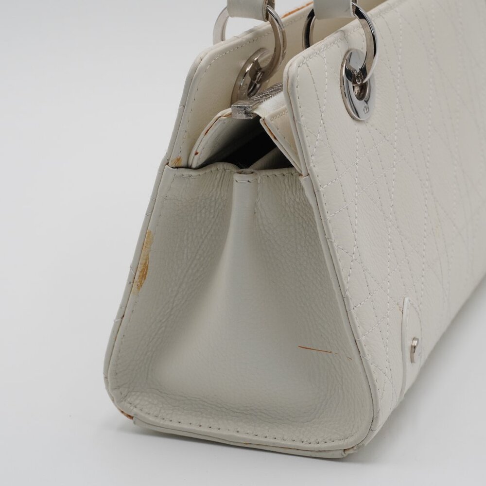 Dior White Cannage Quilted East-West Bag - Picture 5 of 7